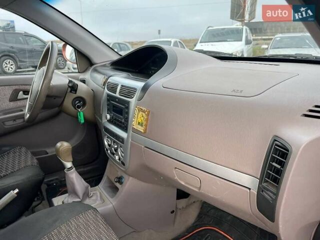 Оранжевый Чери Джагги, объемом двигателя 1.3 л и пробегом 16 тыс. км за 3290 $, фото 34 на Automoto.ua