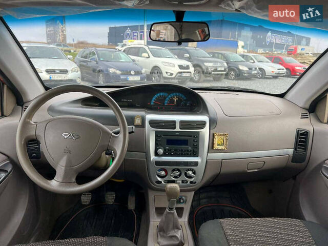 Оранжевый Чери Джагги, объемом двигателя 1.3 л и пробегом 16 тыс. км за 3290 $, фото 32 на Automoto.ua