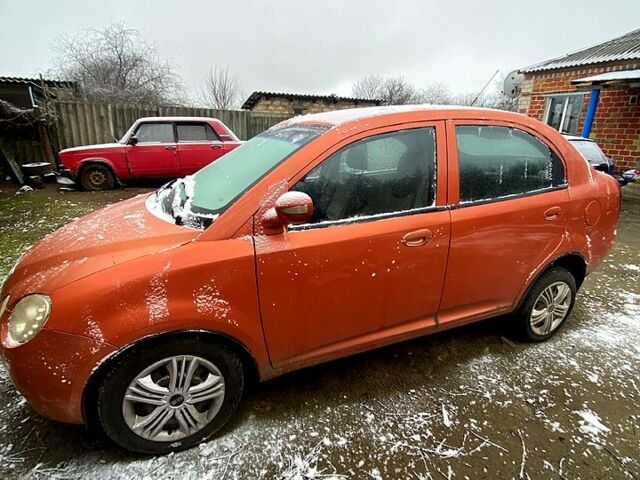 Оранжевый Чери Джагги, объемом двигателя 1.3 л и пробегом 117 тыс. км за 2100 $, фото 1 на Automoto.ua