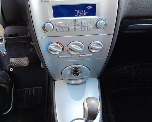 Чорний Чері Кімо, об'ємом двигуна 1.3 л та пробігом 68 тис. км за 2600 $, фото 8 на Automoto.ua