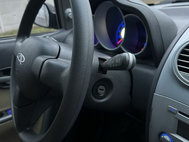 Черный Чери Кимо, объемом двигателя 1.3 л и пробегом 104 тыс. км за 2900 $, фото 4 на Automoto.ua