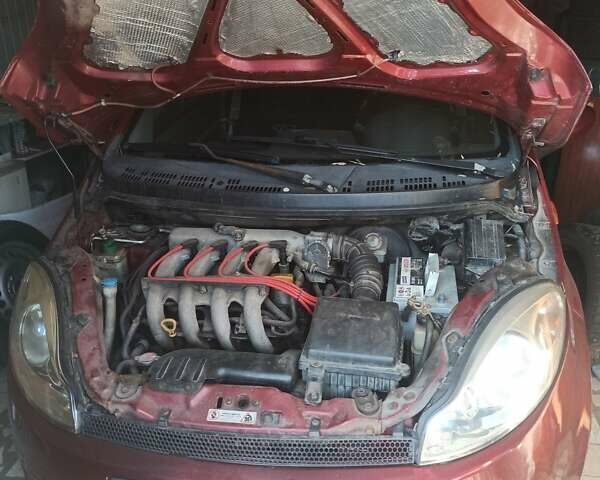 Красный Чери Кимо, объемом двигателя 1.3 л и пробегом 198 тыс. км за 2300 $, фото 1 на Automoto.ua