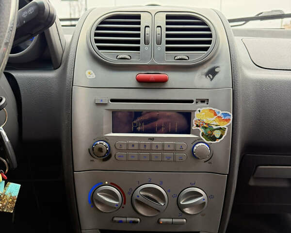 Червоний Чері Кімо, об'ємом двигуна 1.3 л та пробігом 86 тис. км за 2200 $, фото 14 на Automoto.ua