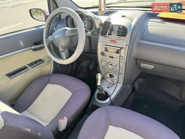 Красный Чери Кимо, объемом двигателя 1.3 л и пробегом 205 тыс. км за 1500 $, фото 7 на Automoto.ua