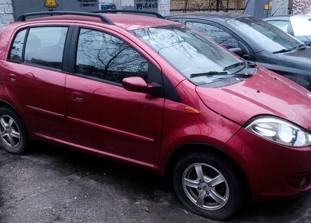 Красный Чери Кимо, объемом двигателя 1.3 л и пробегом 29 тыс. км за 1300 $, фото 1 на Automoto.ua