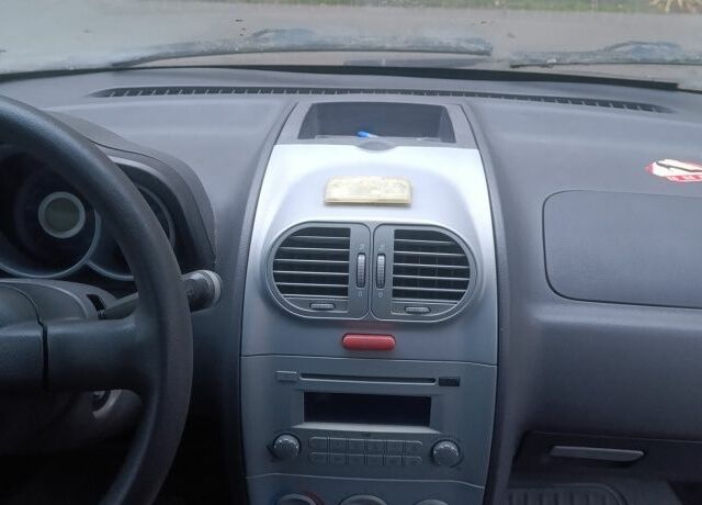 Красный Чери Кимо, объемом двигателя 1.3 л и пробегом 29 тыс. км за 1300 $, фото 7 на Automoto.ua