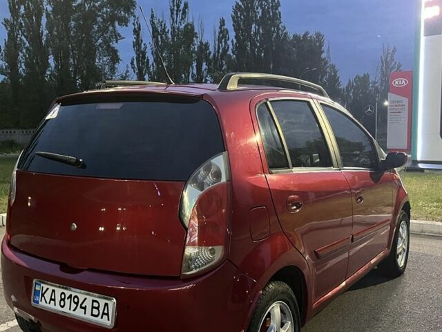 Красный Чери Кимо, объемом двигателя 1.3 л и пробегом 120 тыс. км за 2499 $, фото 3 на Automoto.ua