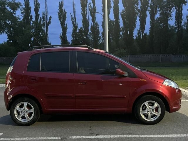 Красный Чери Кимо, объемом двигателя 1.3 л и пробегом 120 тыс. км за 2499 $, фото 2 на Automoto.ua