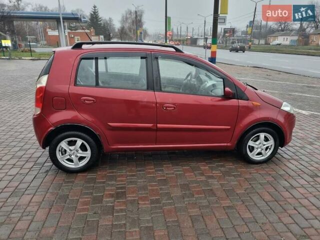Красный Чери Кимо, объемом двигателя 1.3 л и пробегом 94 тыс. км за 3500 $, фото 4 на Automoto.ua