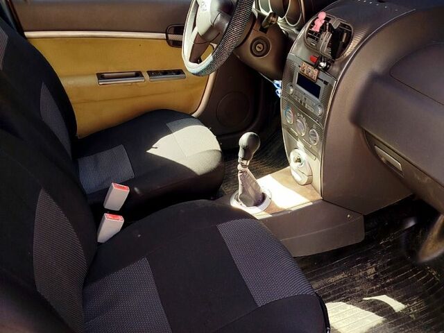 Чери Кимо, объемом двигателя 1.3 л и пробегом 0 тыс. км за 2100 $, фото 6 на Automoto.ua