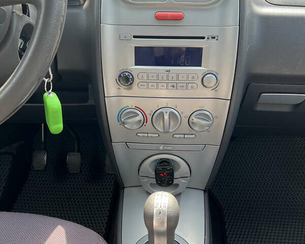 Чери Кимо, объемом двигателя 1.3 л и пробегом 92 тыс. км за 4500 $, фото 5 на Automoto.ua