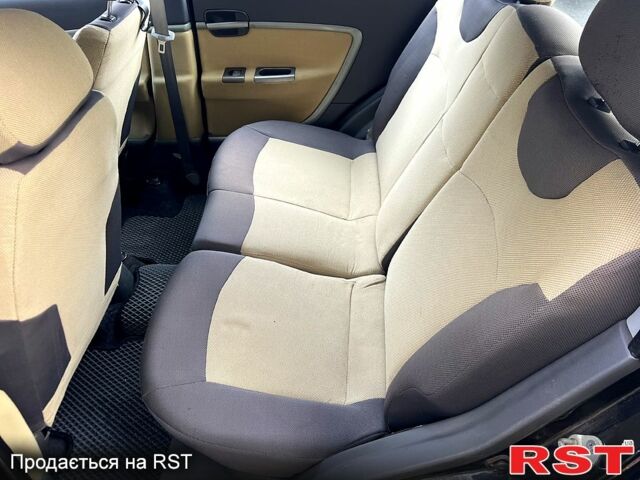 Чери Кимо, объемом двигателя 1.3 л и пробегом 70 тыс. км за 3800 $, фото 5 на Automoto.ua