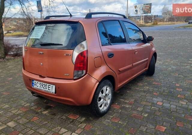 Желтый Чери Кимо, объемом двигателя 1.3 л и пробегом 180 тыс. км за 1800 $, фото 3 на Automoto.ua