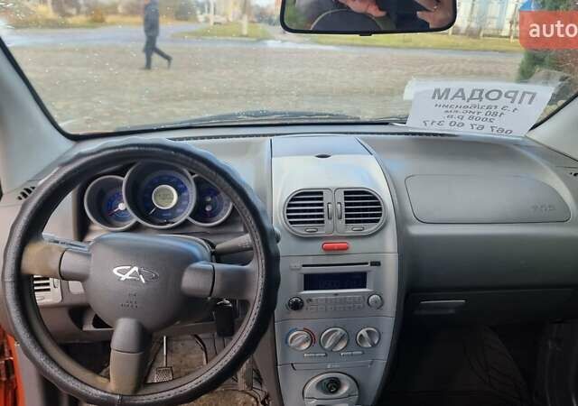 Желтый Чери Кимо, объемом двигателя 1.3 л и пробегом 180 тыс. км за 1800 $, фото 4 на Automoto.ua