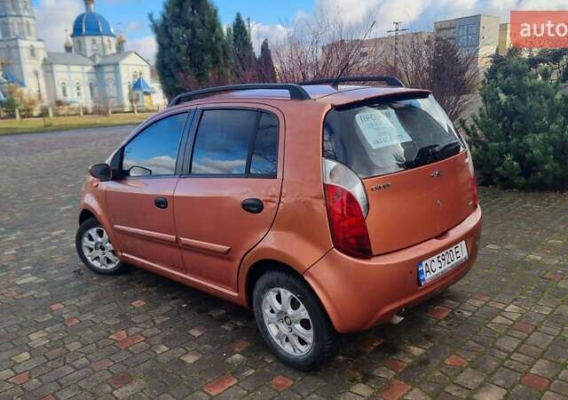 Желтый Чери Кимо, объемом двигателя 1.3 л и пробегом 180 тыс. км за 1800 $, фото 2 на Automoto.ua