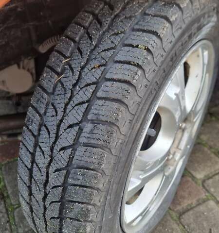 Желтый Чери Кимо, объемом двигателя 1.3 л и пробегом 180 тыс. км за 1800 $, фото 7 на Automoto.ua