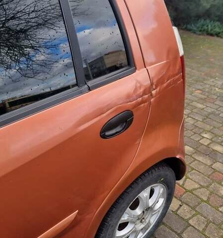 Желтый Чери Кимо, объемом двигателя 1.3 л и пробегом 180 тыс. км за 1800 $, фото 5 на Automoto.ua