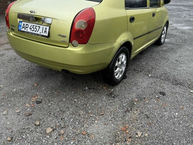 Желтый Чери Кимо, объемом двигателя 1.3 л и пробегом 170 тыс. км за 1300 $, фото 3 на Automoto.ua