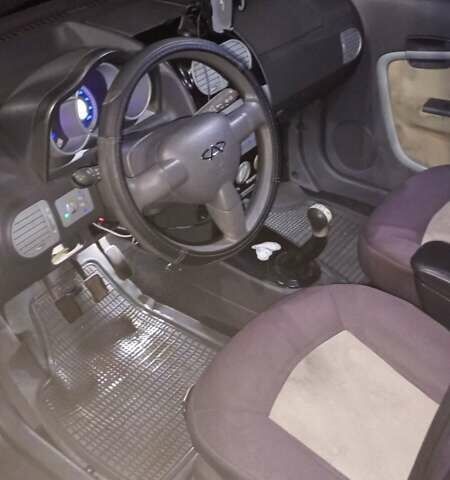 Серый Чери Кимо, объемом двигателя 1.3 л и пробегом 130 тыс. км за 2300 $, фото 8 на Automoto.ua