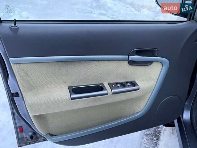 Серый Чери Кимо, объемом двигателя 1.3 л и пробегом 98 тыс. км за 2500 $, фото 25 на Automoto.ua