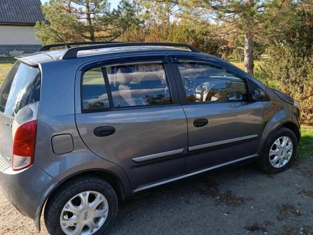 Серый Чери Кимо, объемом двигателя 1.3 л и пробегом 69 тыс. км за 2800 $, фото 2 на Automoto.ua