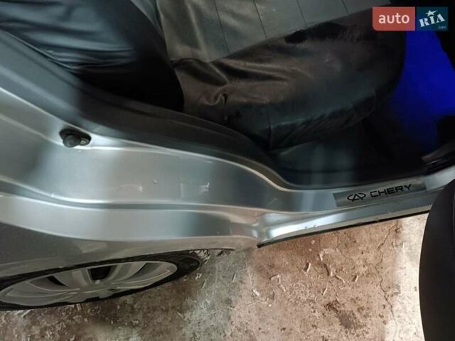 Серый Чери Кимо, объемом двигателя 1.3 л и пробегом 125 тыс. км за 3300 $, фото 12 на Automoto.ua