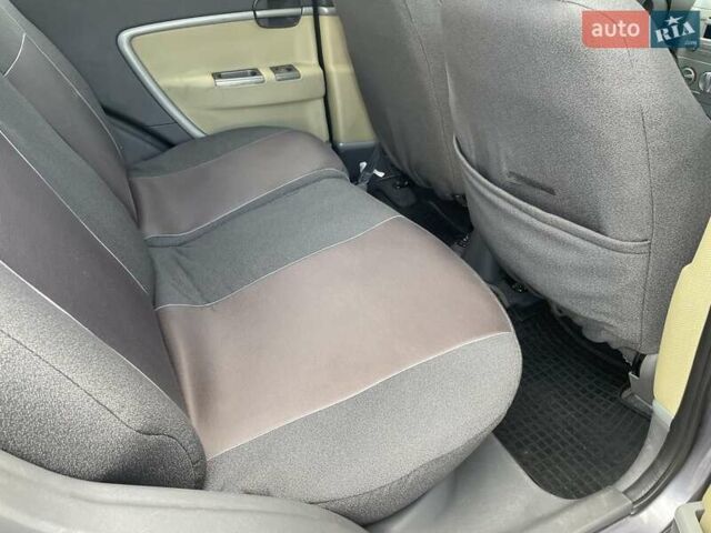 Сірий Чері Кімо, об'ємом двигуна 1.3 л та пробігом 72 тис. км за 4300 $, фото 13 на Automoto.ua