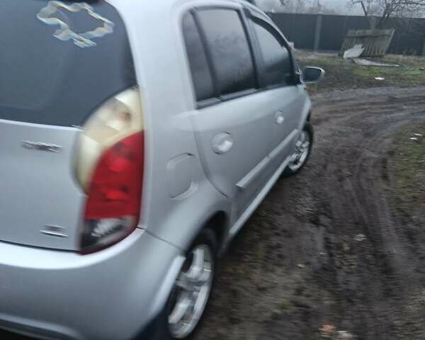 Серый Чери Кимо, объемом двигателя 1.3 л и пробегом 120 тыс. км за 3000 $, фото 3 на Automoto.ua