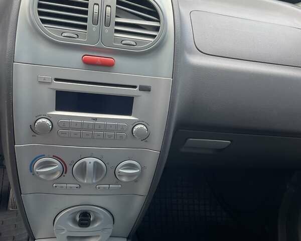 Сірий Чері Кімо, об'ємом двигуна 1.3 л та пробігом 72 тис. км за 4300 $, фото 9 на Automoto.ua