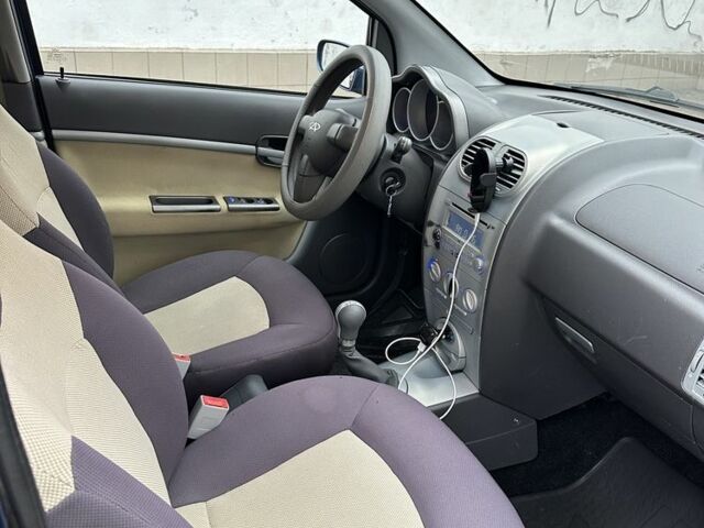 Синий Чери Кимо, объемом двигателя 1.3 л и пробегом 61 тыс. км за 3850 $, фото 11 на Automoto.ua