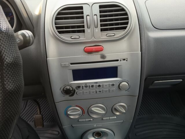 Синий Чери Кимо, объемом двигателя 1.3 л и пробегом 143 тыс. км за 2600 $, фото 12 на Automoto.ua