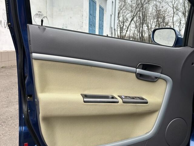 Синий Чери Кимо, объемом двигателя 1.3 л и пробегом 61 тыс. км за 3850 $, фото 7 на Automoto.ua