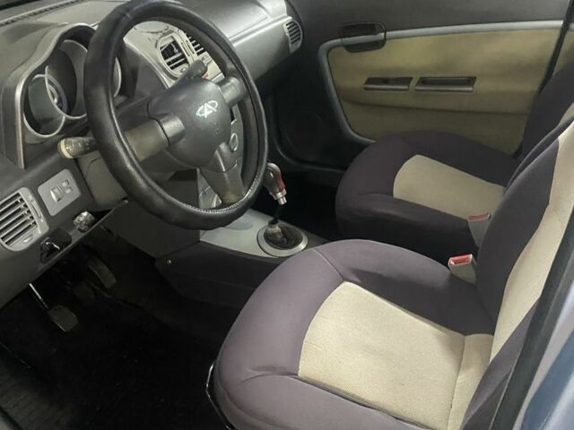 Синий Чери Кимо, объемом двигателя 1.3 л и пробегом 220 тыс. км за 2000 $, фото 4 на Automoto.ua