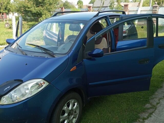 Синий Чери Кимо, объемом двигателя 1.3 л и пробегом 29 тыс. км за 2300 $, фото 4 на Automoto.ua