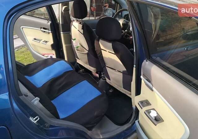 Синий Чери Кимо, объемом двигателя 1.3 л и пробегом 181 тыс. км за 1800 $, фото 8 на Automoto.ua