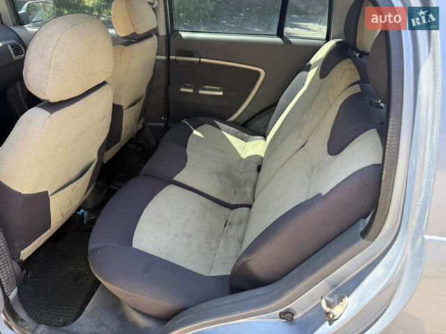 Синий Чери Кимо, объемом двигателя 1.3 л и пробегом 333 тыс. км за 1675 $, фото 11 на Automoto.ua