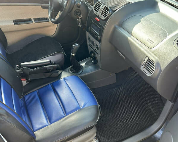 Синий Чери Кимо, объемом двигателя 1.3 л и пробегом 146 тыс. км за 2200 $, фото 8 на Automoto.ua