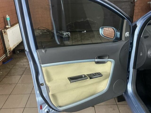 Синий Чери Кимо, объемом двигателя 1.3 л и пробегом 220 тыс. км за 2000 $, фото 5 на Automoto.ua