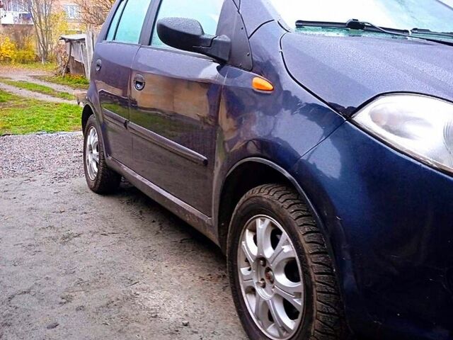 Синій Чері Кімо, об'ємом двигуна 1.3 л та пробігом 205 тис. км за 2300 $, фото 2 на Automoto.ua