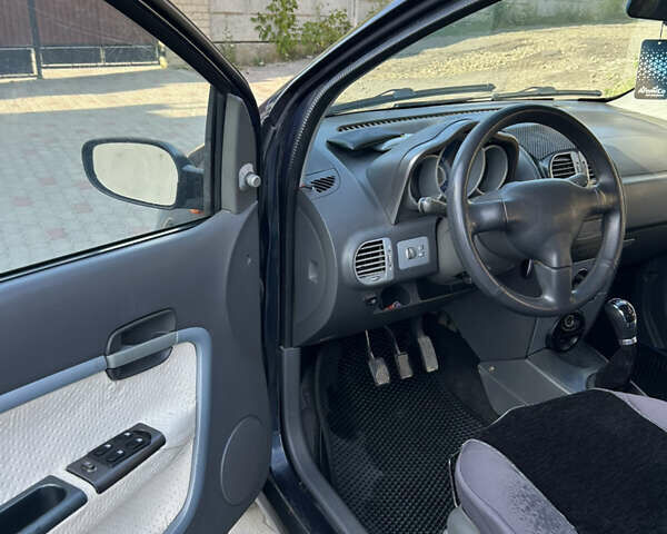 Синий Чери Кимо, объемом двигателя 1.3 л и пробегом 146 тыс. км за 2200 $, фото 14 на Automoto.ua