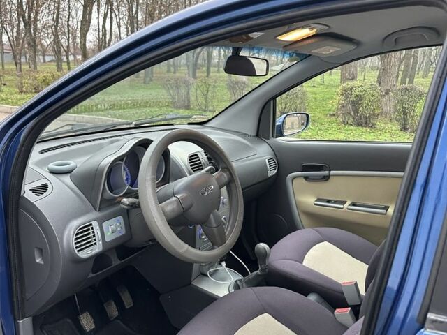 Синий Чери Кимо, объемом двигателя 1.3 л и пробегом 61 тыс. км за 3850 $, фото 13 на Automoto.ua