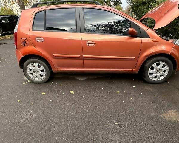Чері Кімо 2007 у Луцьку на Automoto.ua Помаранчевий Чері Кімо, об'ємом двигуна 1.3 л та пробігом 65 тис. км за 2400 $, фото 4 на Automoto.ua
