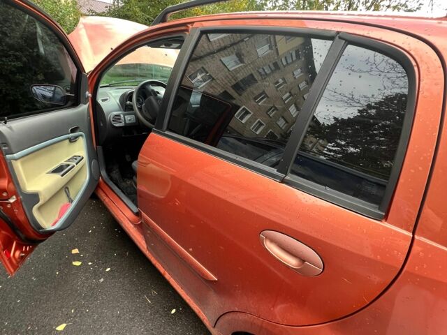 Помаранчевий Чері Кімо, об'ємом двигуна 1.3 л та пробігом 65 тис. км за 2300 $, фото 7 на Automoto.ua