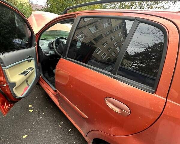 Чері Кімо 2007 у Луцьку на Automoto.ua Помаранчевий Чері Кімо, об'ємом двигуна 1.3 л та пробігом 65 тис. км за 2400 $, фото 5 на Automoto.ua