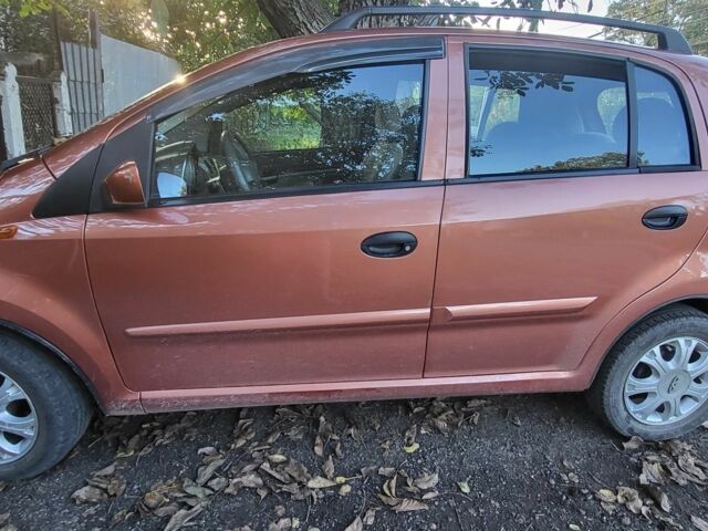 Оранжевый Чери Кимо, объемом двигателя 1.3 л и пробегом 140 тыс. км за 2500 $, фото 8 на Automoto.ua