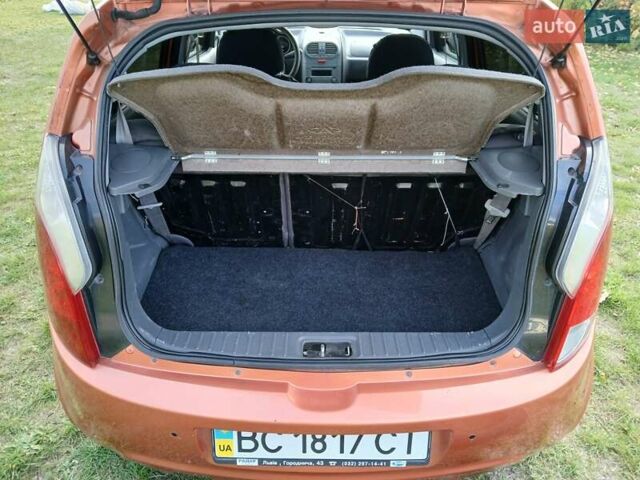 Оранжевый Чери Кимо, объемом двигателя 1.3 л и пробегом 143 тыс. км за 3200 $, фото 14 на Automoto.ua