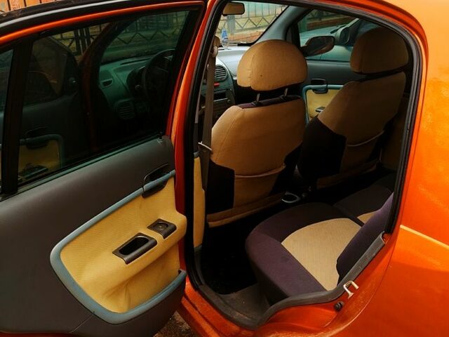 Оранжевый Чери Кимо, объемом двигателя 1.3 л и пробегом 454 тыс. км за 2100 $, фото 7 на Automoto.ua