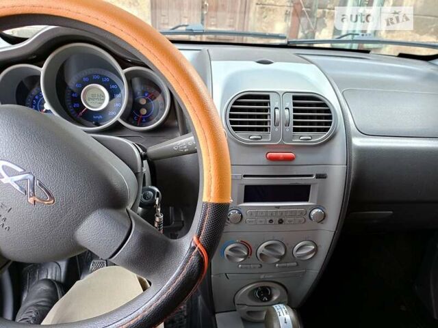 Оранжевый Чери Кимо, объемом двигателя 1.3 л и пробегом 40 тыс. км за 3450 $, фото 12 на Automoto.ua