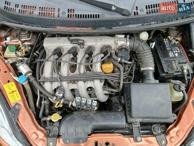 Оранжевый Чери Кимо, объемом двигателя 1.3 л и пробегом 143 тыс. км за 3200 $, фото 13 на Automoto.ua