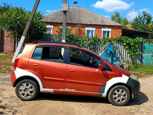 Оранжевый Чери Кимо, объемом двигателя 1.3 л и пробегом 180 тыс. км за 1300 $, фото 2 на Automoto.ua